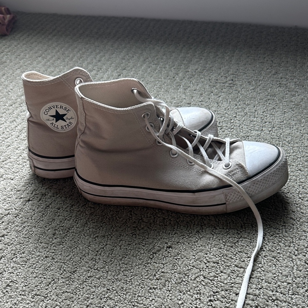 Converse All Star Platform High-Tops in Off-White